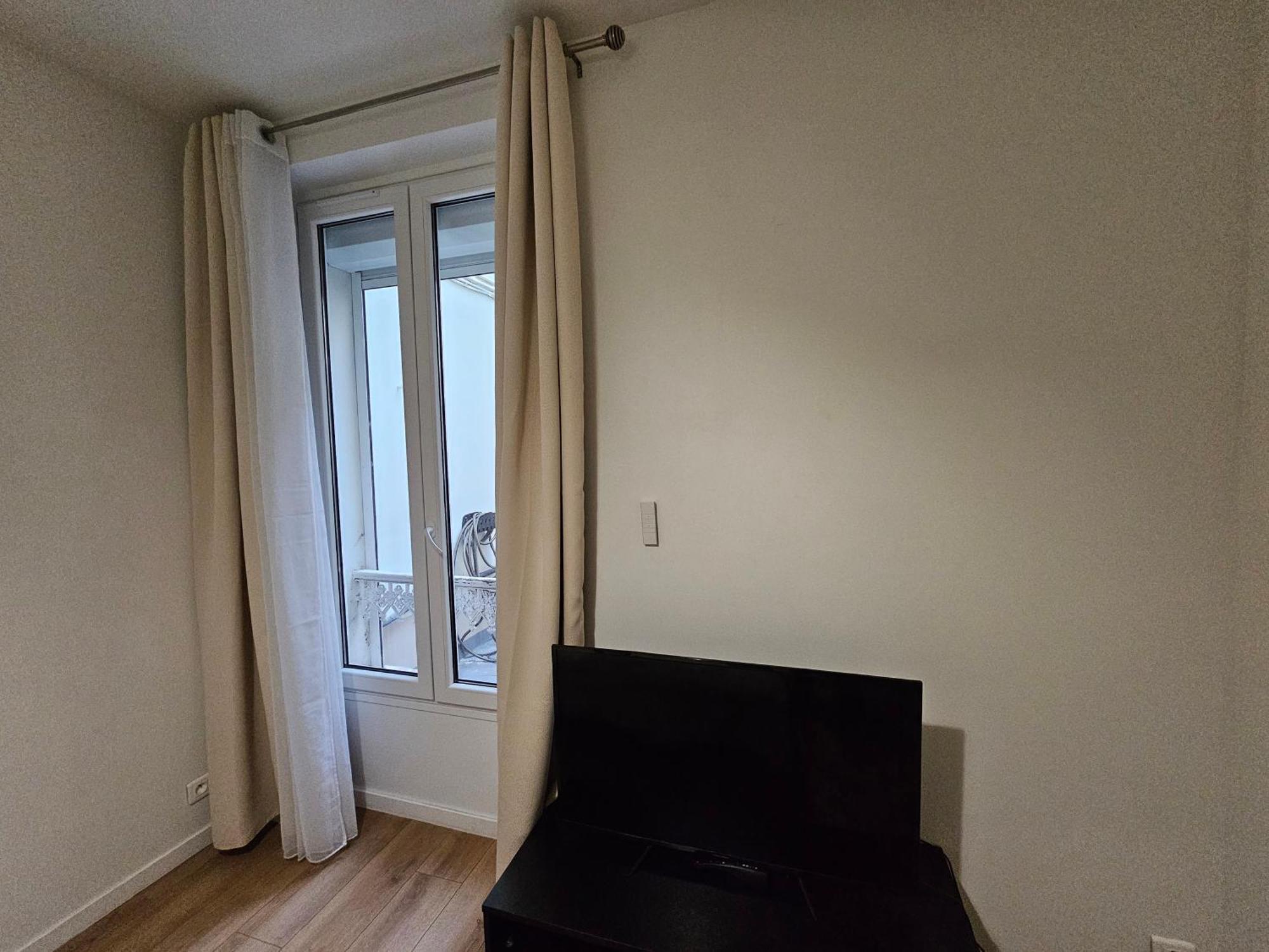 Apartment *appartement Moderne/2 Minutes Du Metro* Saint-Ouen (Seine-Saint-Denis)
