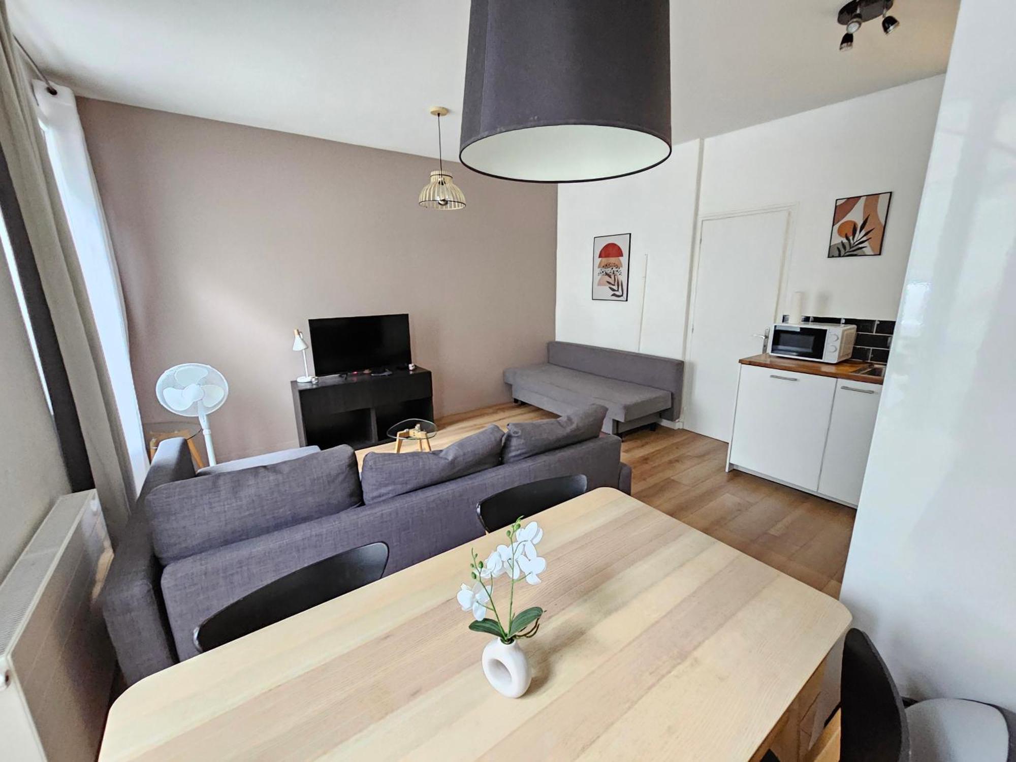 Apartment *appartement Moderne/2 Minutes Du Metro* *